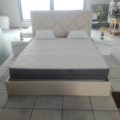 Cama Forrada Luxúria
